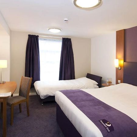 Premier Inn Kidderminster Extérieur photo