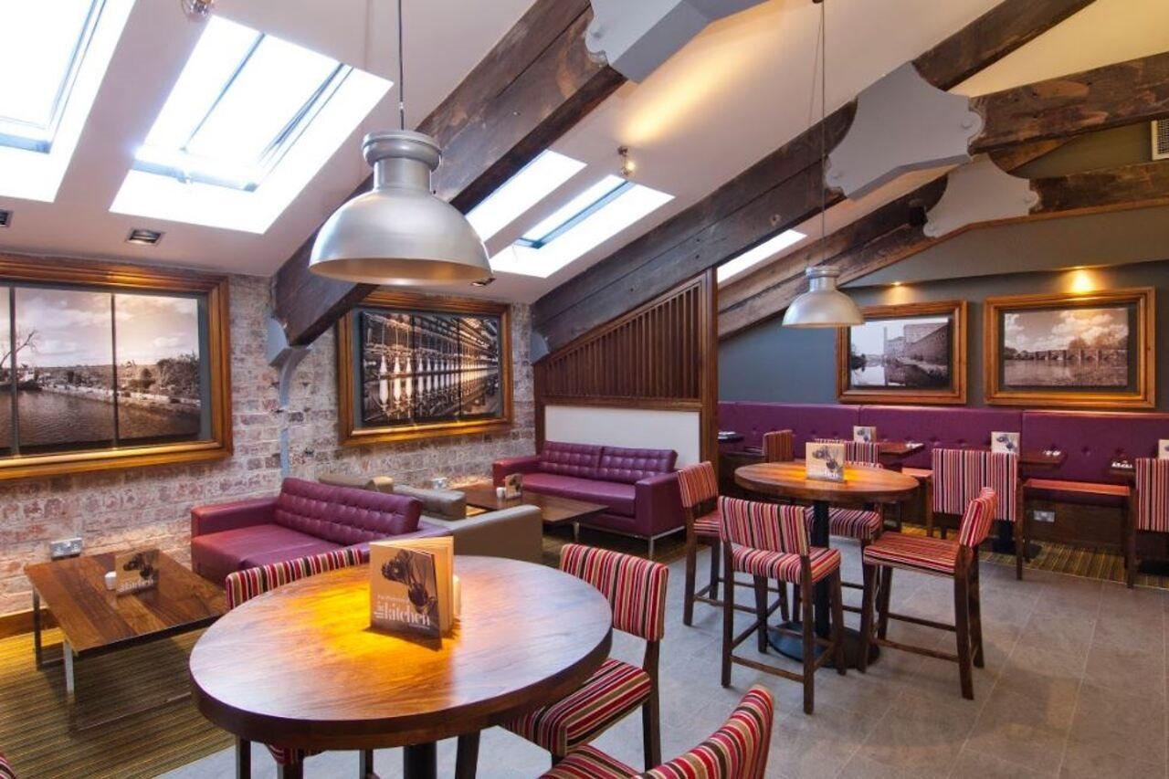 Premier Inn Kidderminster Extérieur photo
