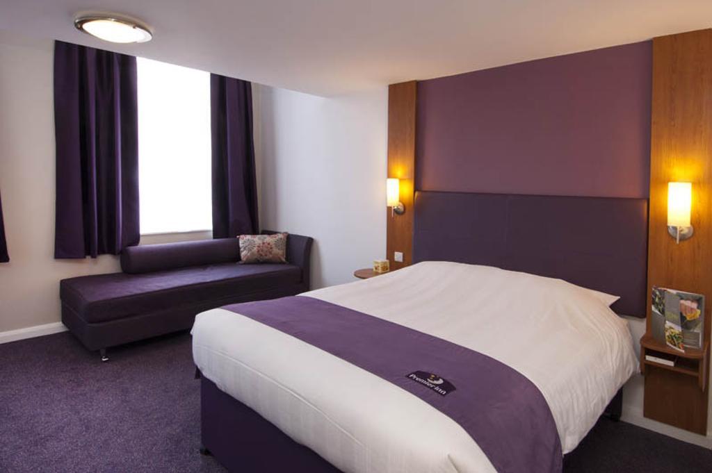 Premier Inn Kidderminster Extérieur photo