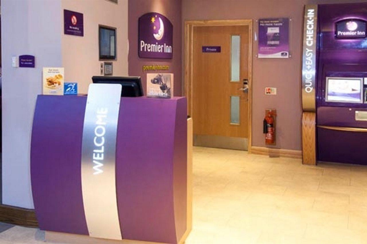 Premier Inn Kidderminster Extérieur photo