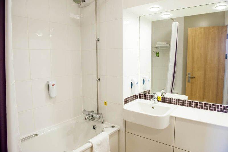 Premier Inn Kidderminster Extérieur photo